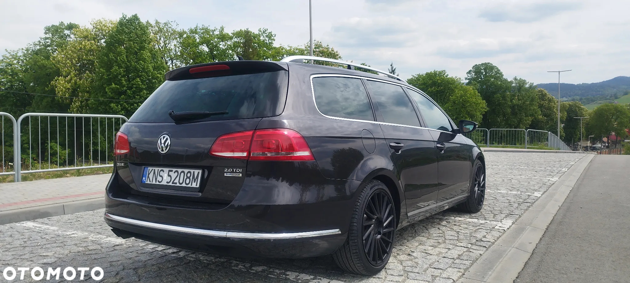 Volkswagen Passat Variant 2.0 Blue TDI DSG SCR Highline - 3