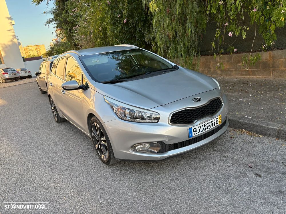 Kia Ceed SW 1.6 CRDi - 1