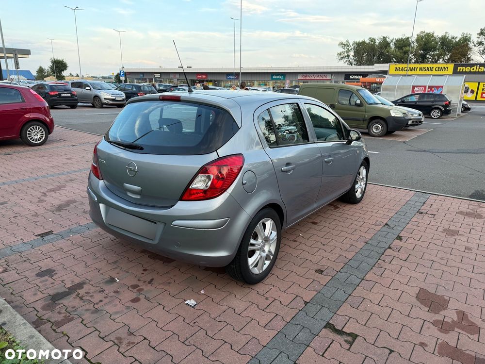 Opel Corsa 1.2 16V - 7
