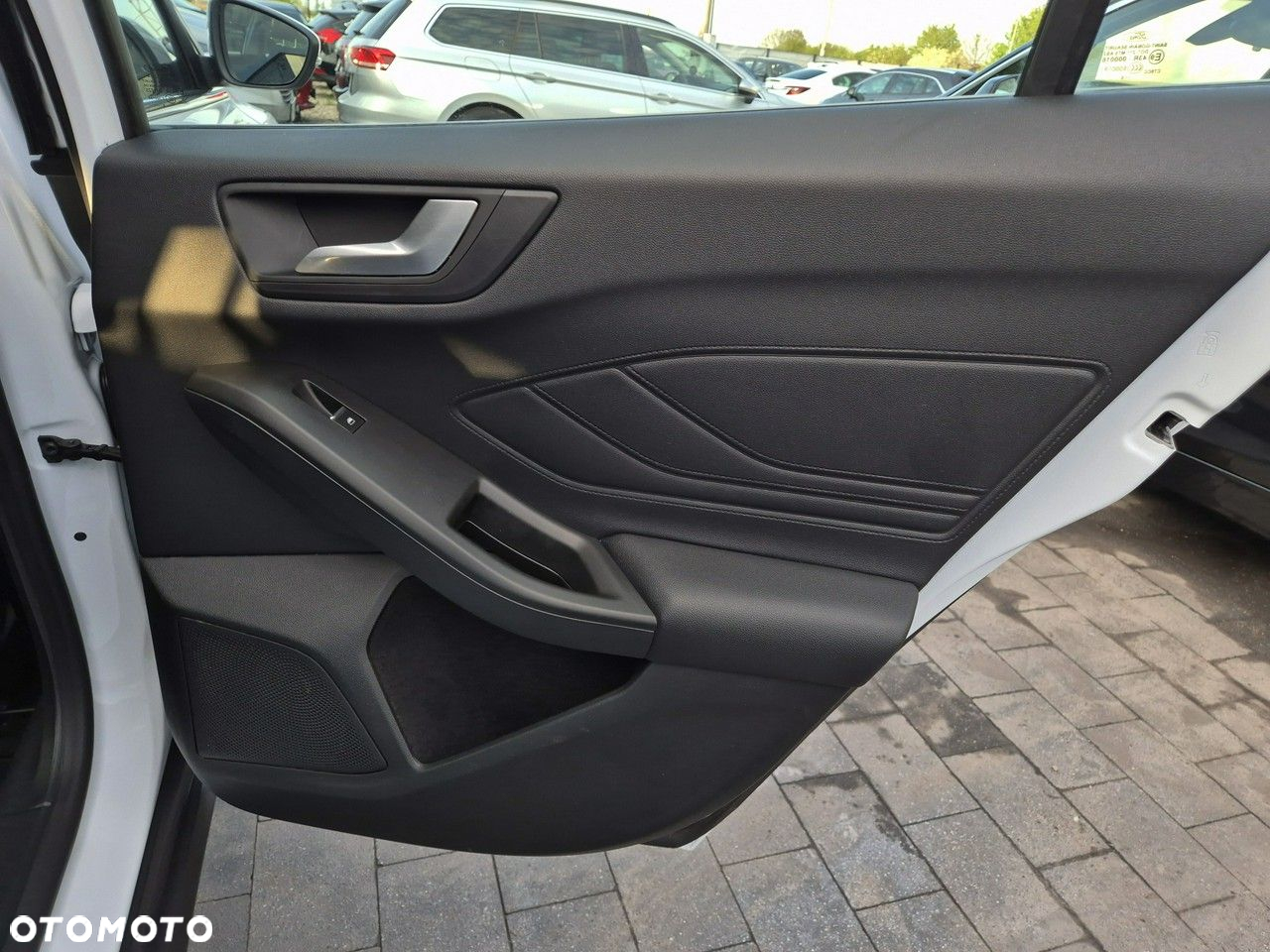 Ford Focus 2.0 TDCi Titanium ASS - 20