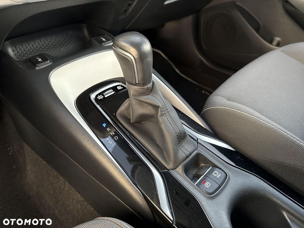 Toyota Corolla 2.0 Hybrid Comfort - 22