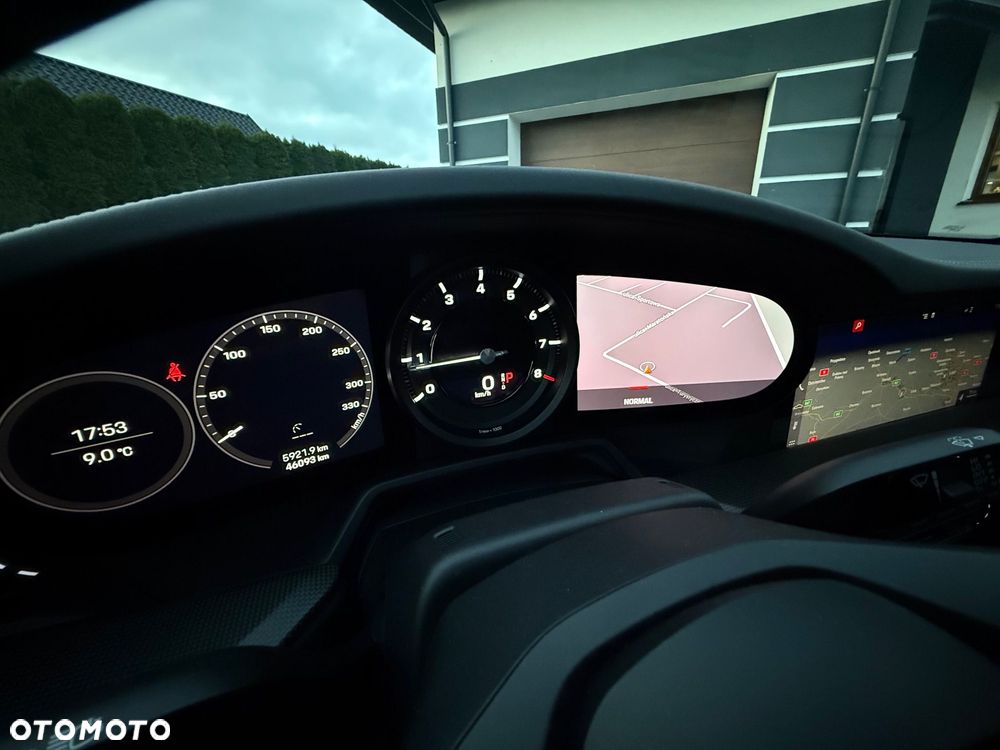Porsche 911 Carrera S - 34