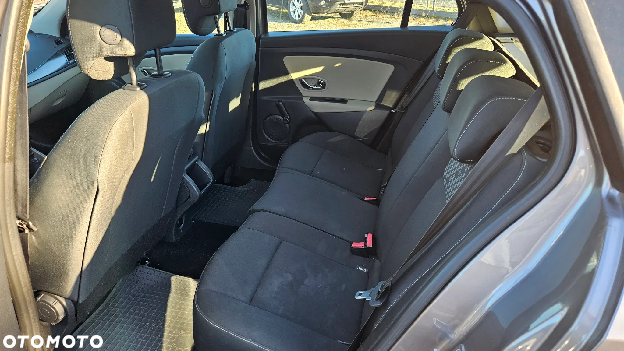 Renault Megane 1.6 16V Business - 8