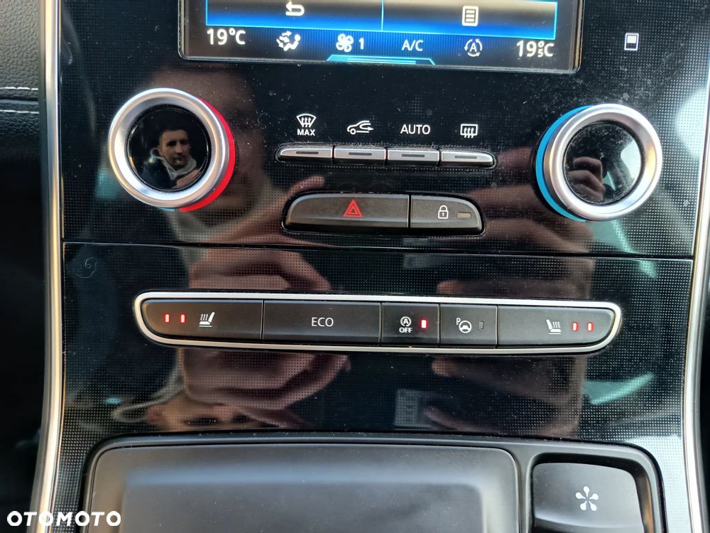 Renault Scenic TCe 140 GPF EDC BOSE EDITION - 28