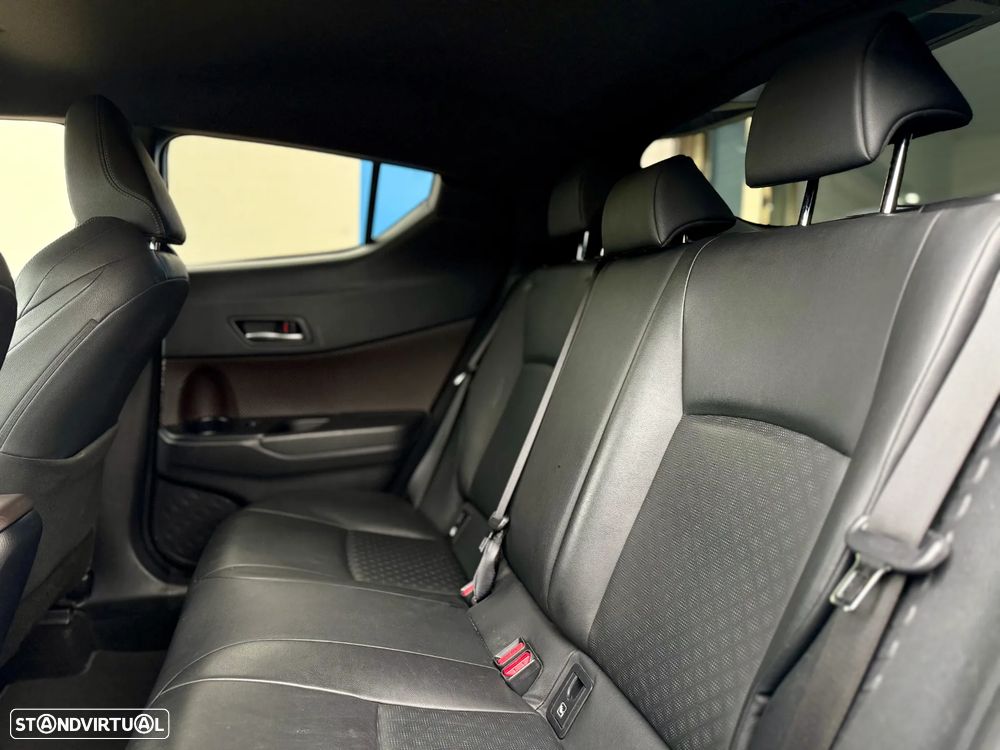 Toyota C-HR 1.8 Hybrid Exclusive - 14