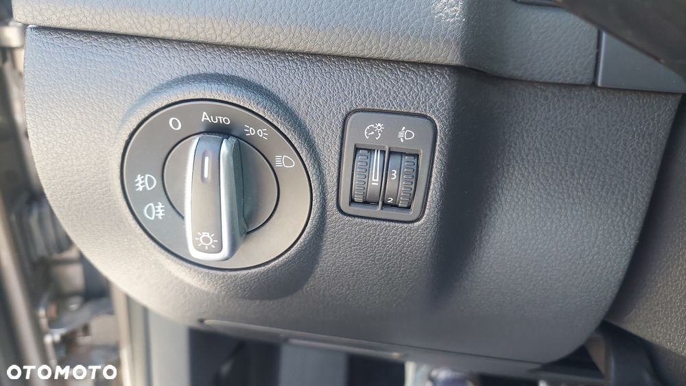 Volkswagen Golf Plus - 18