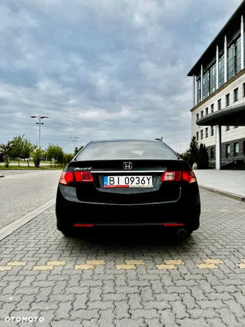 Honda Accord 2.0 Executive Navi - 9
