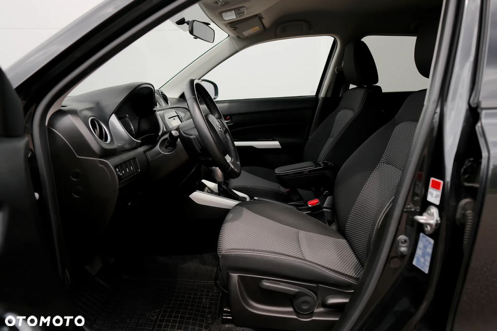Suzuki Vitara 1.6 Comfort 2WD - 17