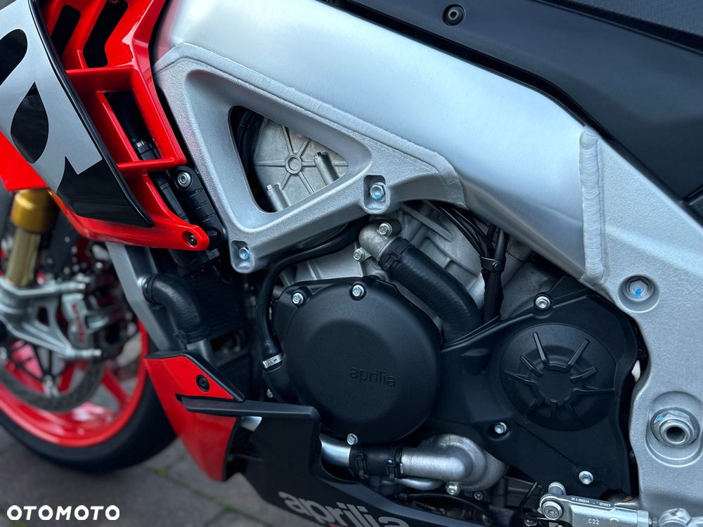 Aprilia Tuono - 11