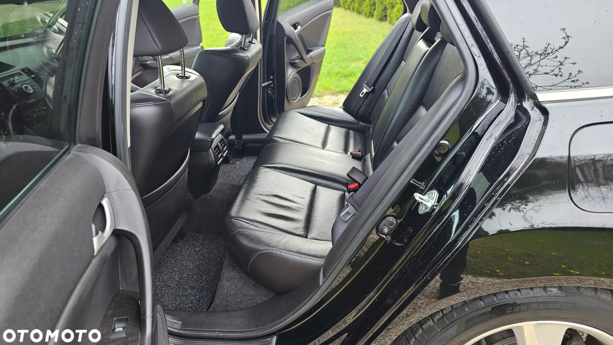 Honda Accord 2.0 Executive Navi - 11