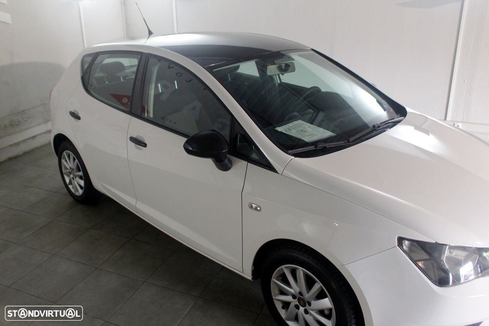 SEAT Ibiza 1.4 TDI Style — fotografia 12