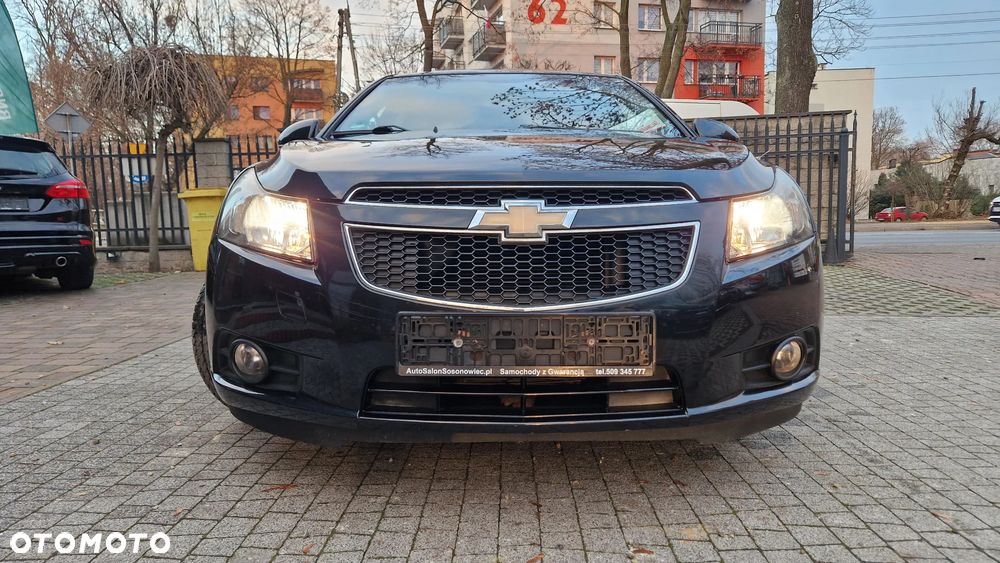 Chevrolet Cruze 1.8 LT+ - 11