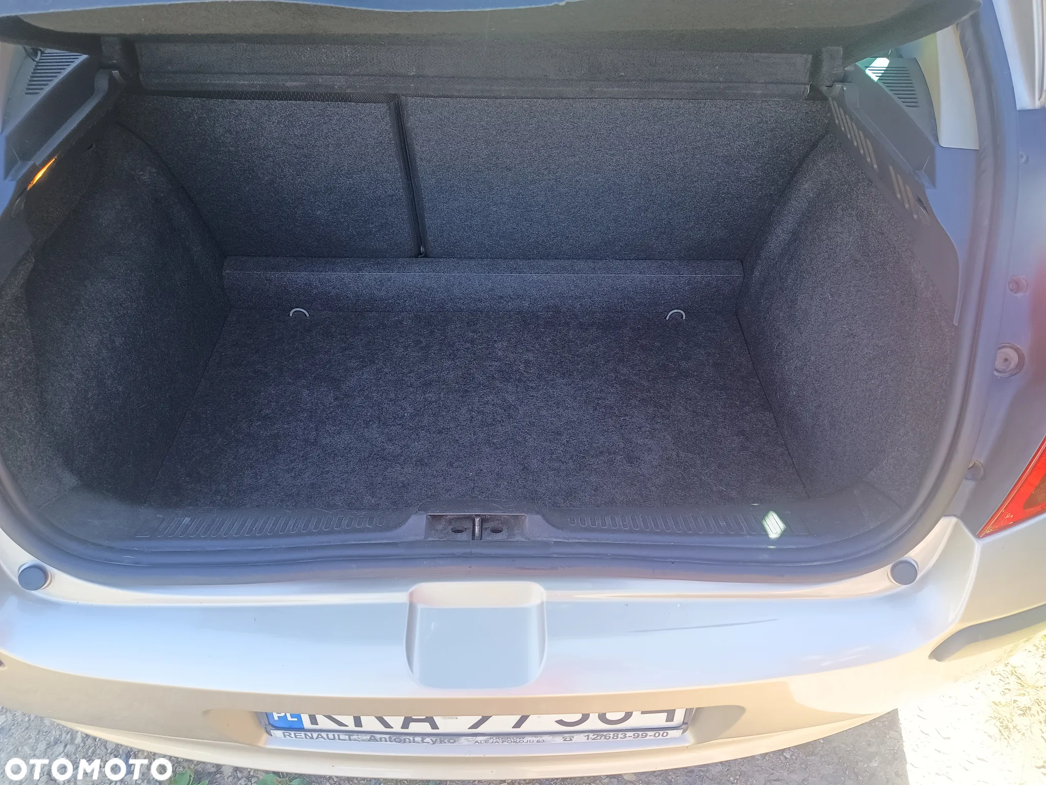 Renault Clio 1.5 dCi Expression - 9