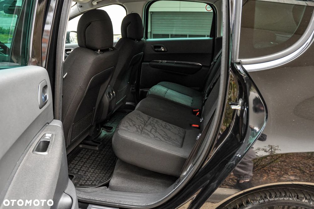 Peugeot 3008 - 8