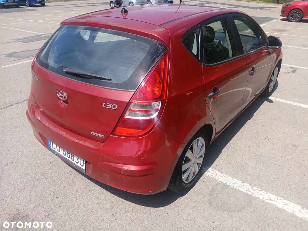 Hyundai i30 1.6 CRDi Base - 14