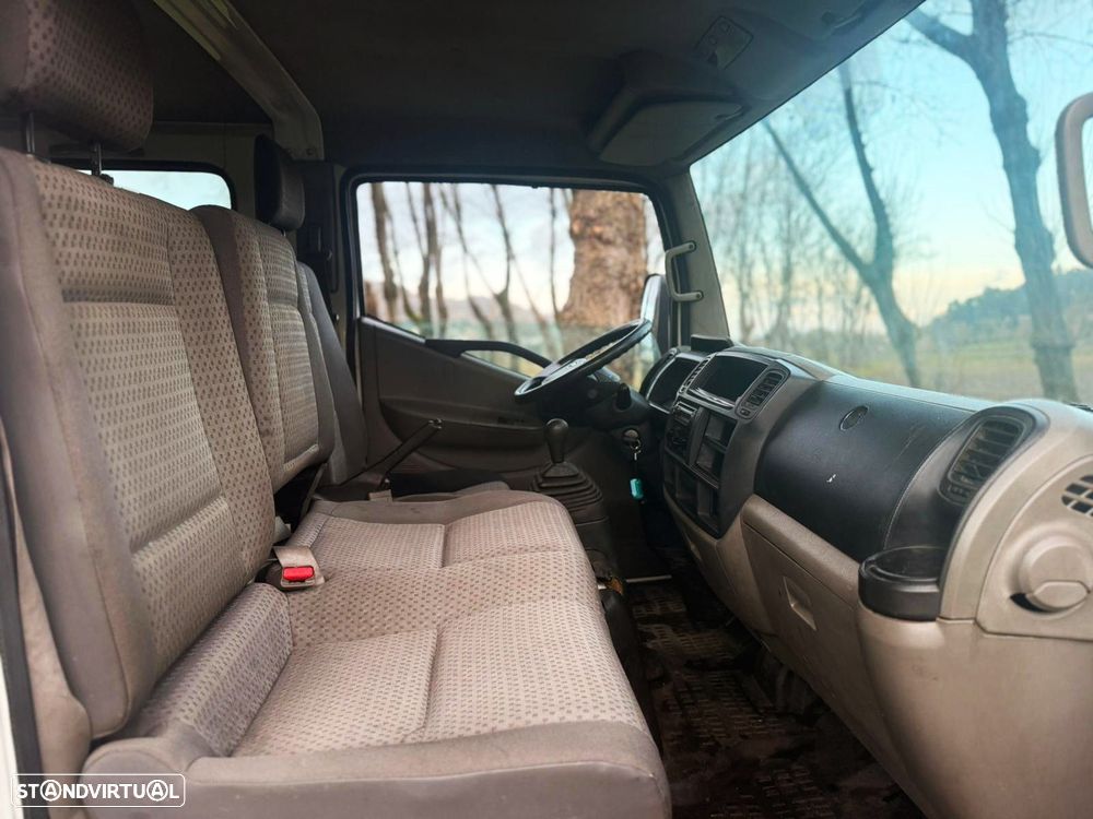 Nissan Cabstar 2.5 dCi 35 - 11