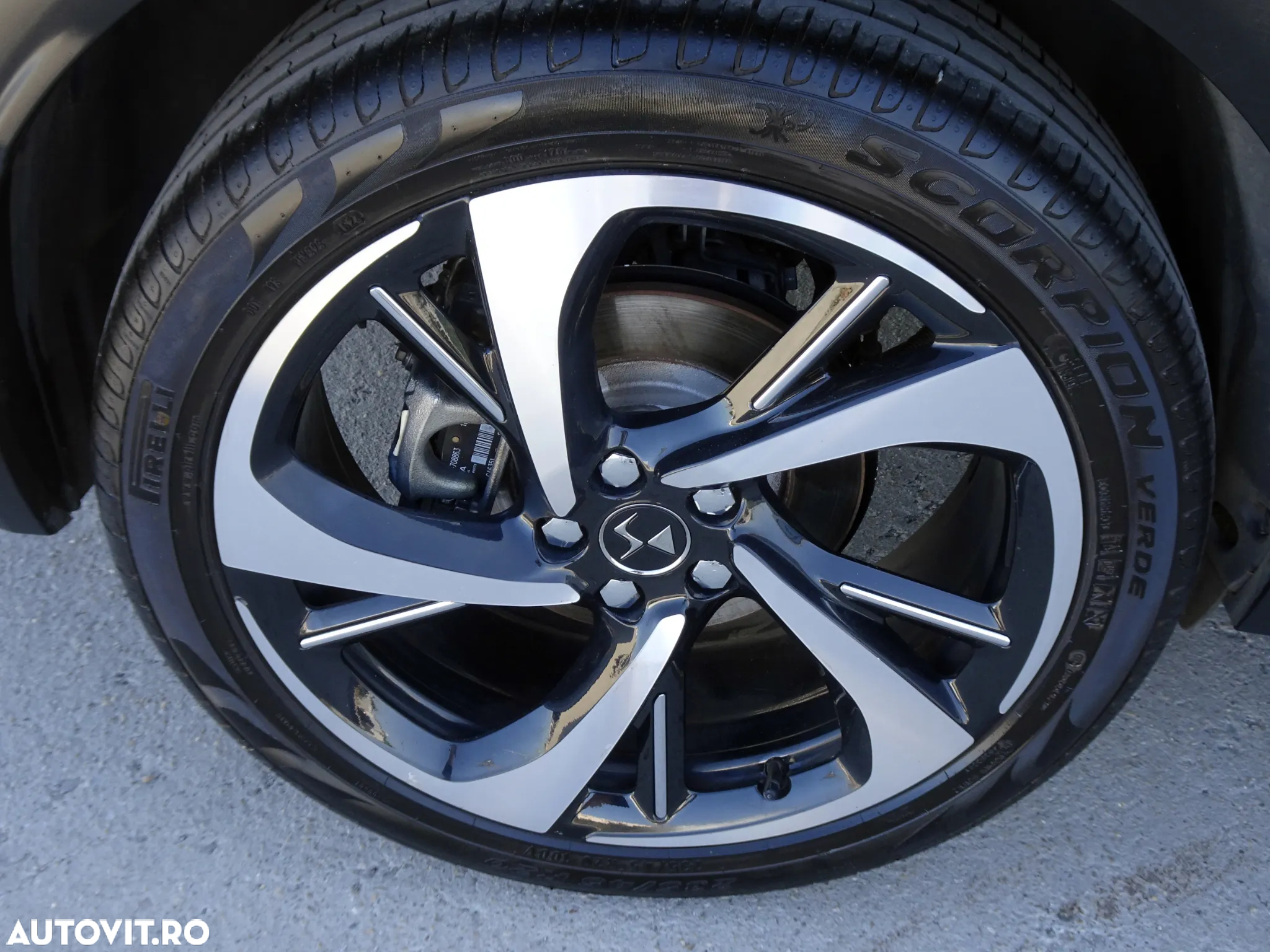 DS Automobiles DS 7 Crossback - 37