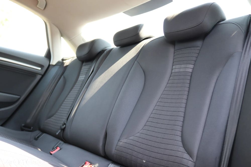 Audi A3 Limousine 2.0 TDI quattro S tronic sport - 25