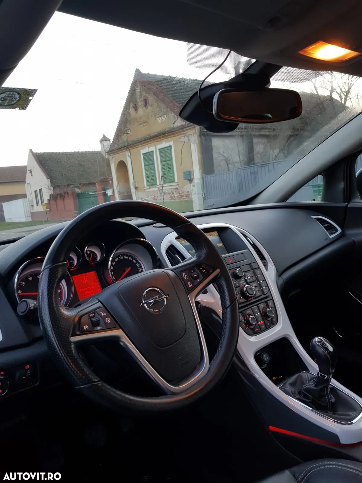 Opel Astra GTC 1.4 Turbo Start/Stop Active - 11