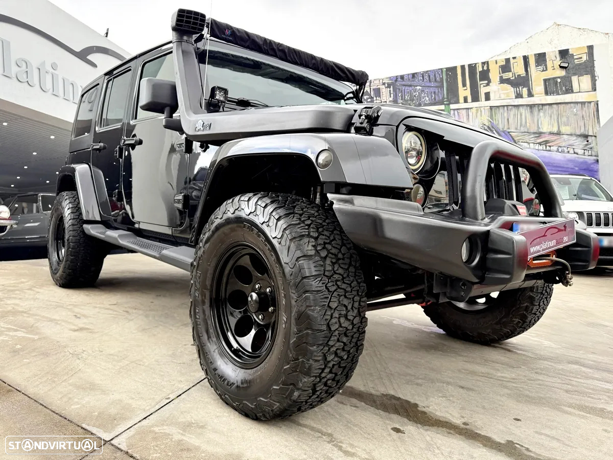 Jeep Wrangler 2.8 CRD ATX Sport - 35