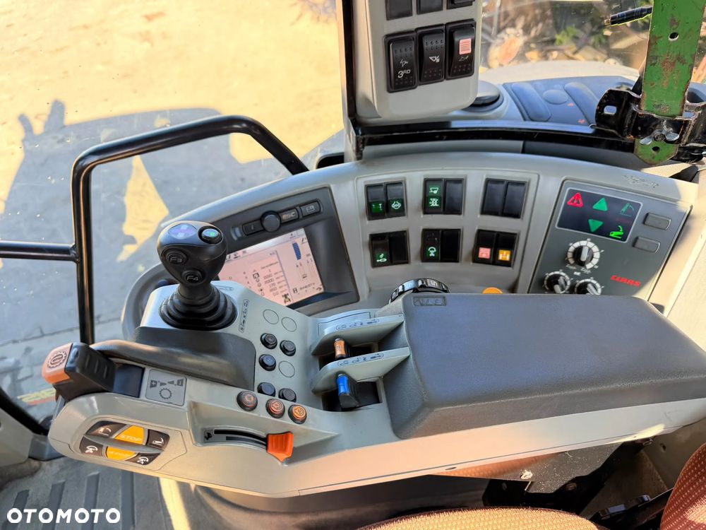 Claas Arion 630 CEBIS - 32