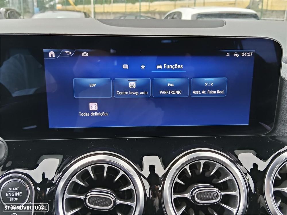 Mercedes-Benz GLA 180 d AMG Line - 21
