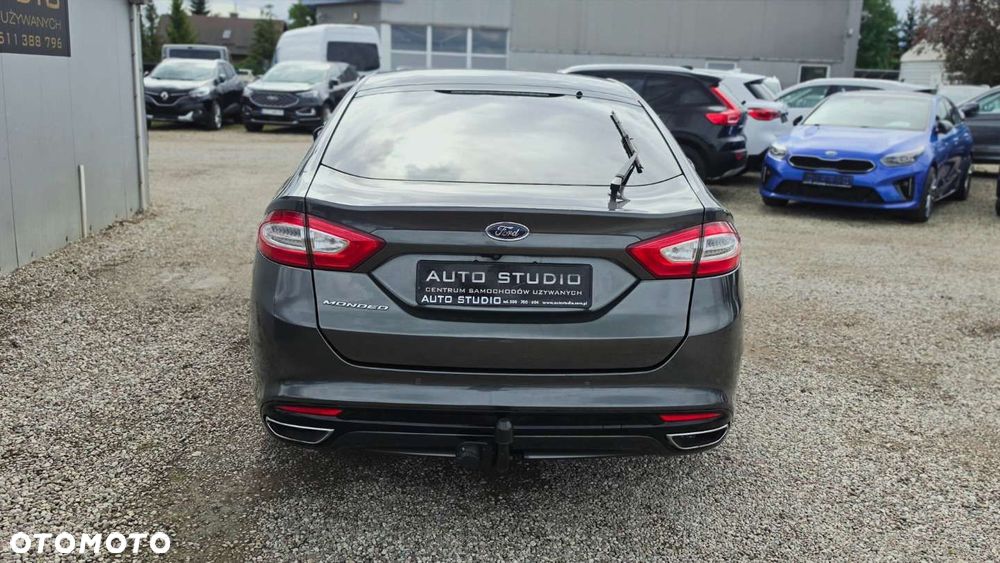 Ford Mondeo - 33