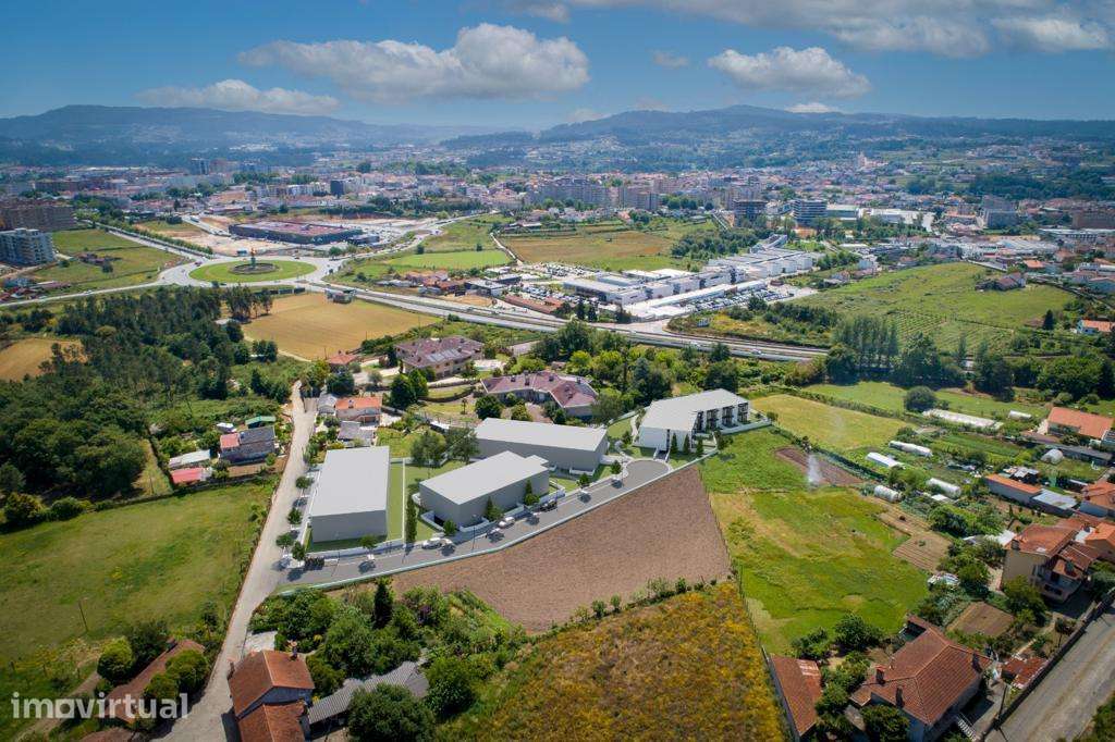 T1+1 novo com logradouro de 26 m² e garagem | Barcelos - Grande imagem: 4/9