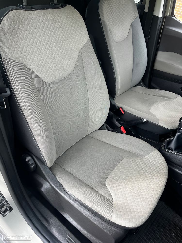 Ford Tourneo Courier 1.6 TDCi Titanium - 12