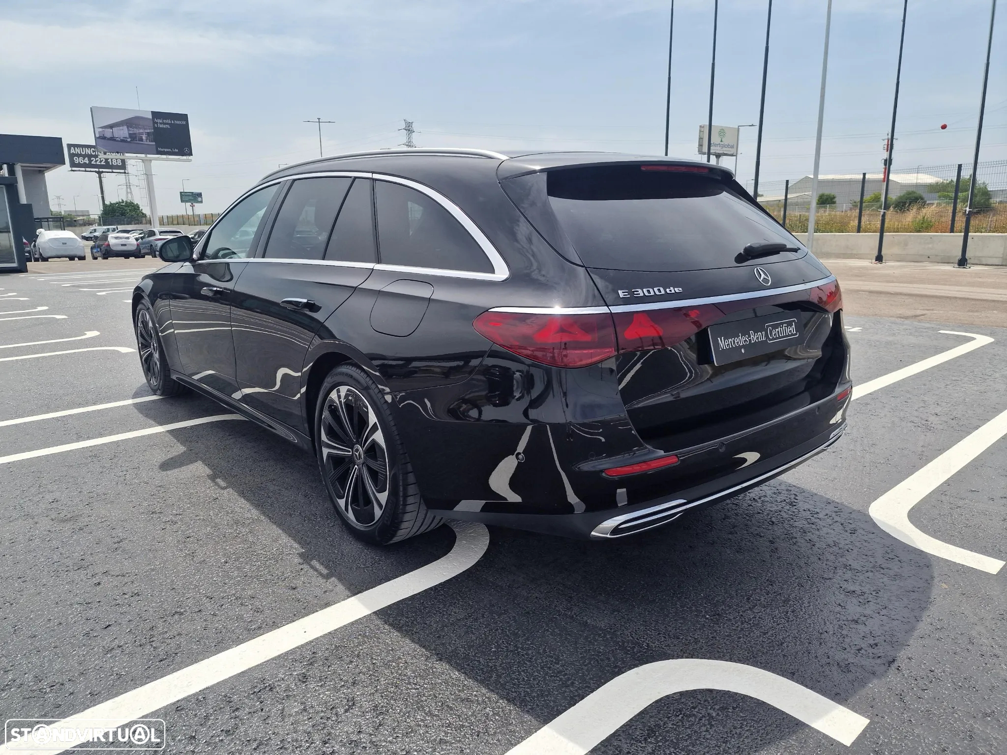 Mercedes-Benz E 300 de - 11