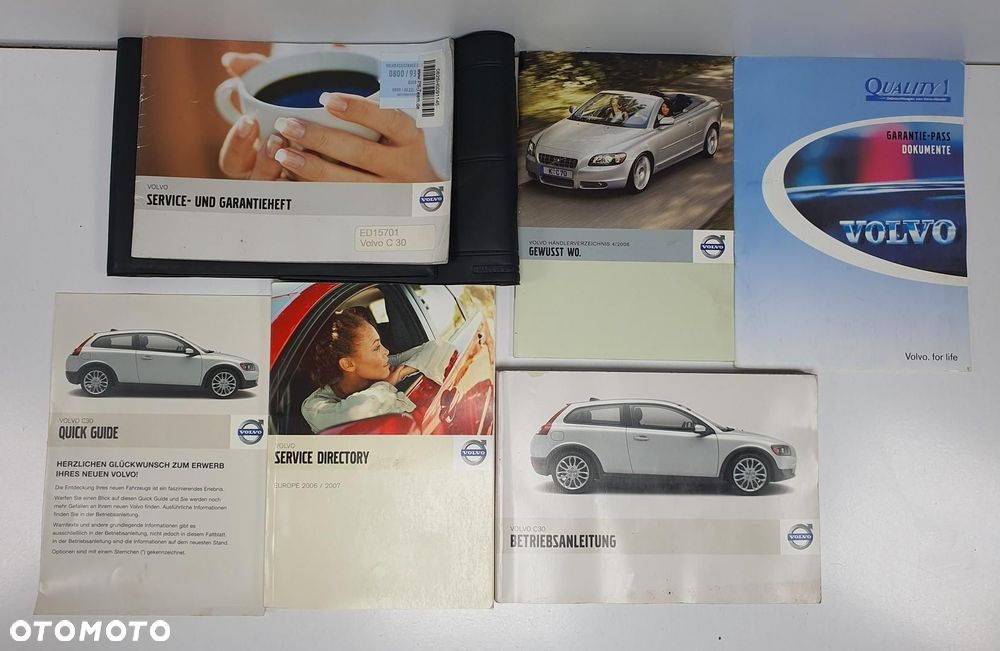 INSTRUKCJA OBSŁUGI + ETUI VOLVO C30 - 1
