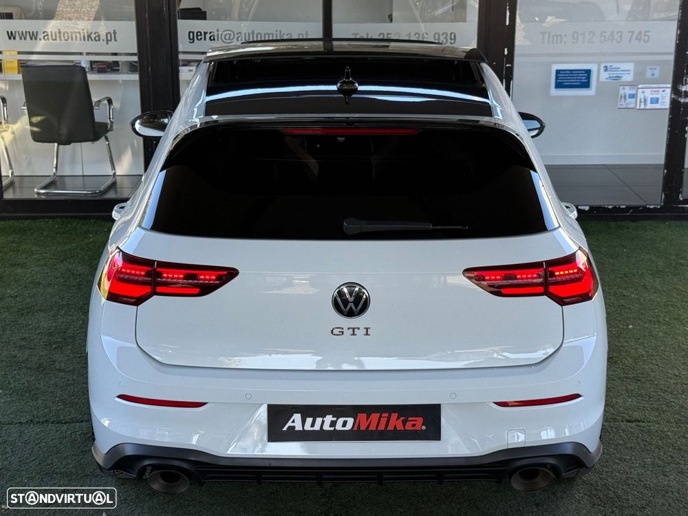 VW Golf 2.0 TSI GTI Clubsport 45 Years DSG - 12