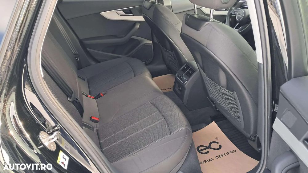 Audi A4 2.0 40 TFSI MHEV S tronic Advanced - 9