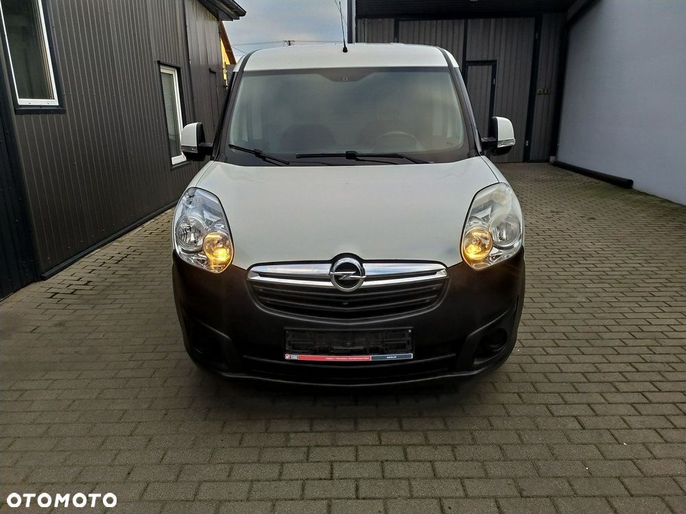Opel Combo - 13
