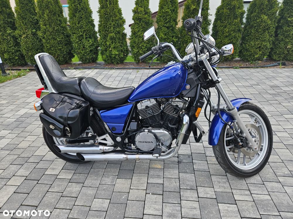 Honda VT - 5
