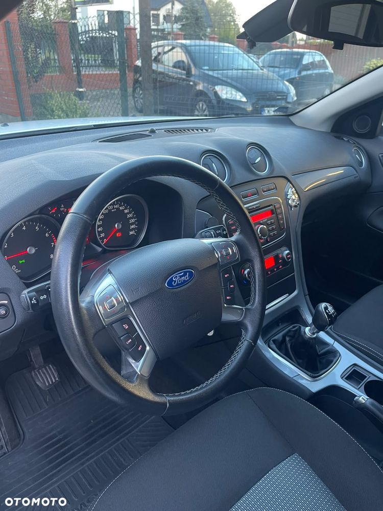 Ford Mondeo 1.6 T Platinium X Plus (Trend) - 29