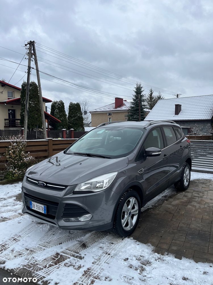 Ford Kuga - 2