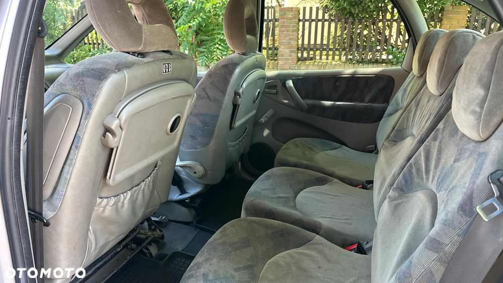 Citroën Xsara Picasso - 13