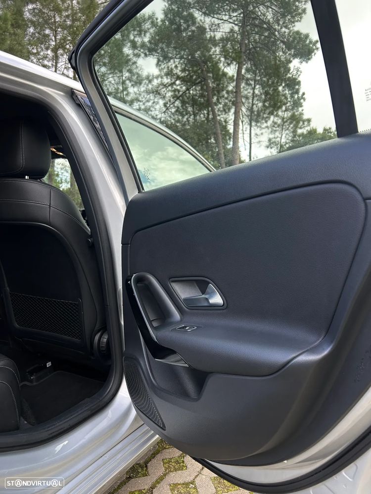 Mercedes-Benz A 180 d 7G-DCT - 6