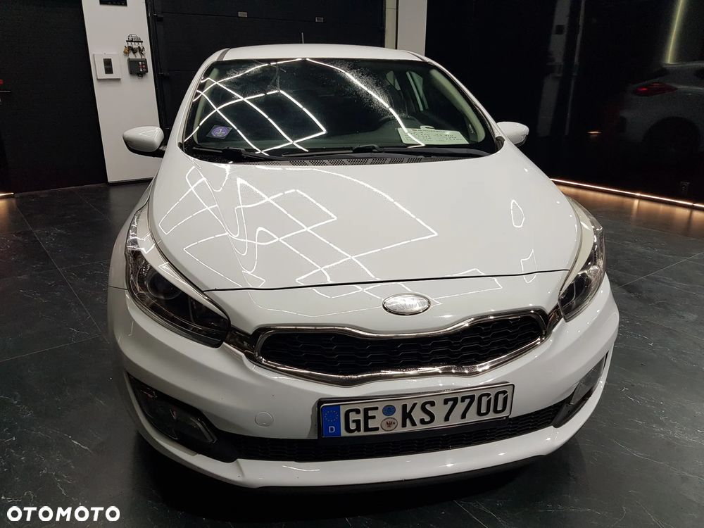 Kia ProCeed 1.4 Comfort + - 6