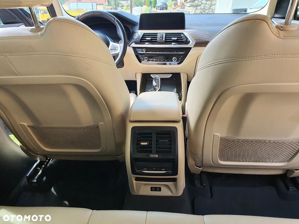 BMW X3 xDrive20d xLine sport - 9
