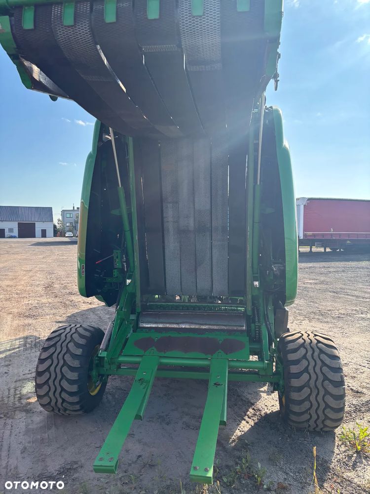 John Deere 2012 JOHN DEERE 864P - 13