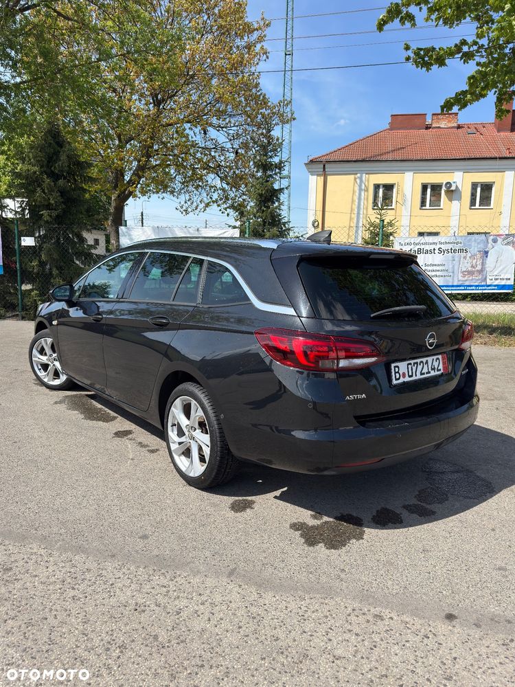 Opel Astra 1.4 Turbo Innovation - 9