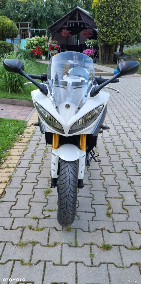 Yamaha FZ8 - 5
