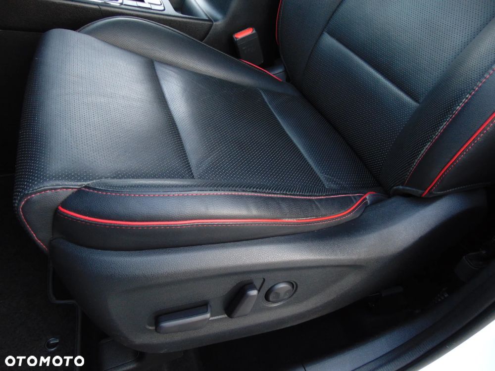 Kia Sportage 1.6 T-GDI AWD DCT GT LINE - 23