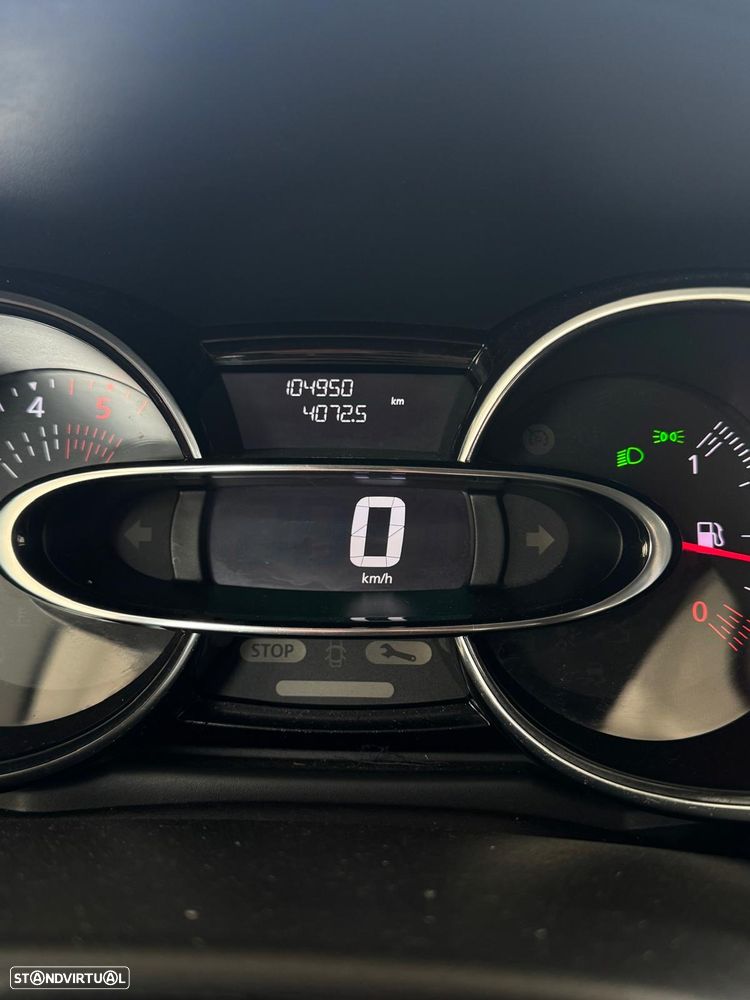 Renault Clio Sport Tourer 1.5 dCi Limited - 28