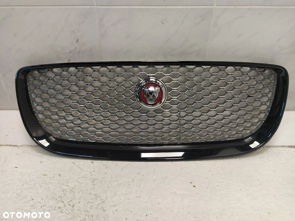 JAGUAR XJ X351 LIFT GRILL ATRAPA CHŁODNICY MASKOWNICA ZNACZEK CZARNY CHROM ORYGINAŁ - 2