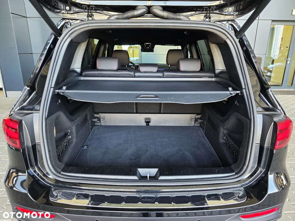 Mercedes-Benz GLB 220 d 4-Matic AMG Line 8G-DCT - 18