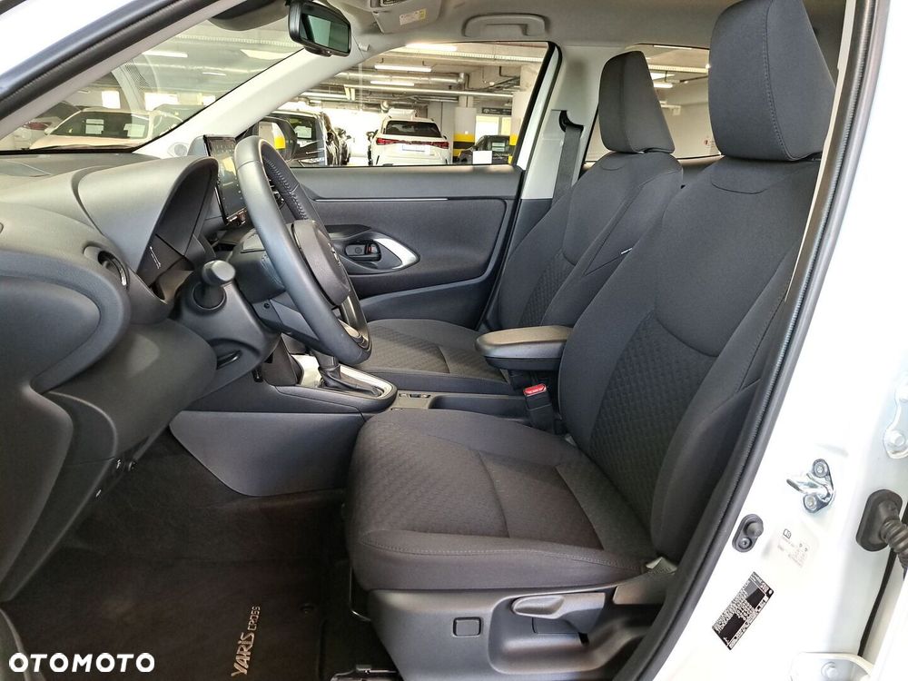 Toyota Yaris Cross Hybrid 1.5 Comfort - 12