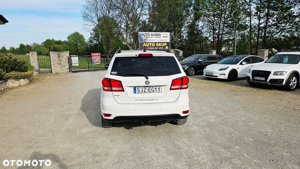 Fiat Freemont 2.0 Multijet Cross AWD - 10